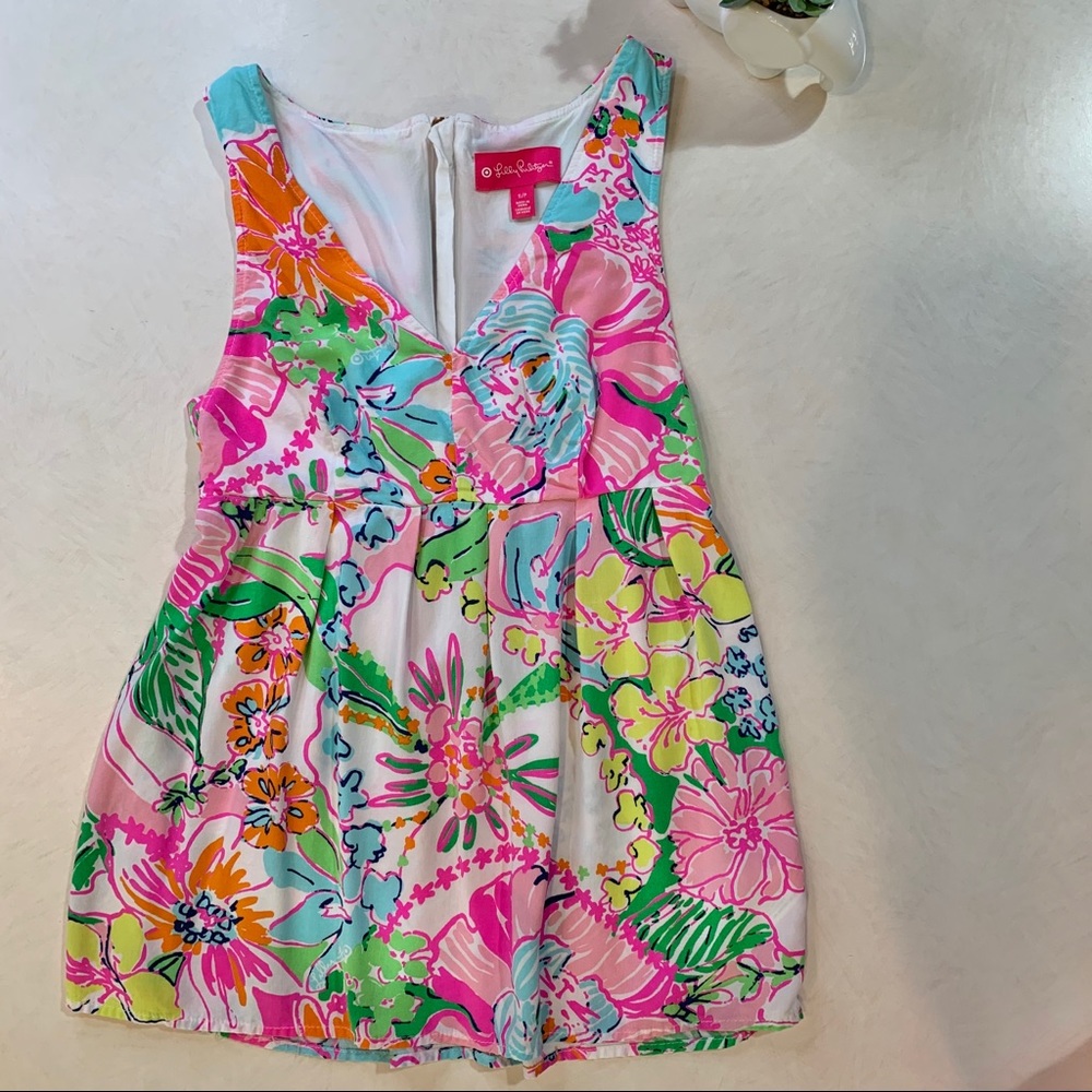 Lilly Pulitzer bright sleeveless top. Small